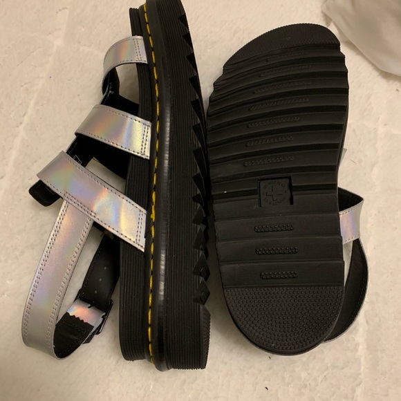 Dr martens Yelena Metallica sandals - Picture 4 of 7